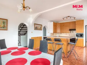Prodej rodinného domu, Radomyšl, Spojovací, 243 m2