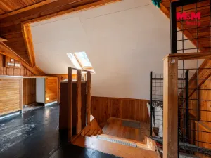 Prodej obchodního prostoru, Týnec nad Labem, Havlíčkova, 207 m2