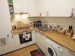 Pronájem bytu 2+1, Praha - Hloubětín, Zelenečská, 50 m2