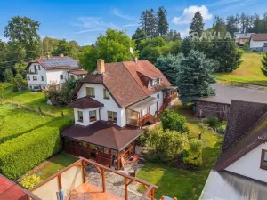 Prodej rodinného domu, Černovice, Husovy sady, 240 m2