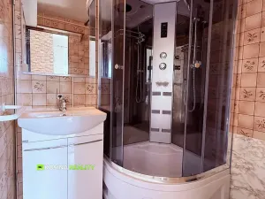 Pronájem bytu 3+1, Kynšperk nad Ohří, náměstí SNP, 58 m2