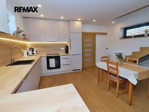 Prodej rodinného domu, Holice, Dudychova, 130 m2