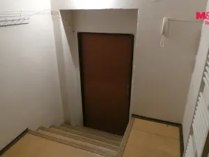 Pronájem bytu 1+kk, Louny, Komenského náměstí, 45 m2