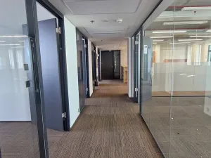 Pronájem kanceláře, Brno, Tuřanka, 292 m2