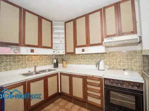 Prodej rodinného domu, Sruby, 176 m2