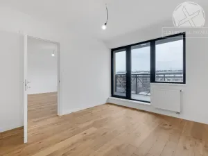Prodej bytu 2+kk, Praha - Vysočany, Na výběžku, 80 m2