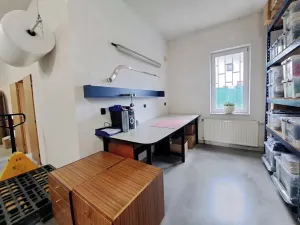 Pronájem obchodního prostoru, Tečovice, 890 m2
