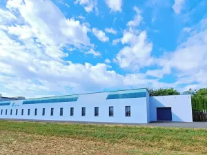 Pronájem obchodního prostoru, Tečovice, 890 m2