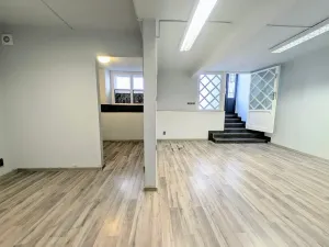 Pronájem obchodního prostoru, Praha - Žižkov, Čajkovského, 35 m2