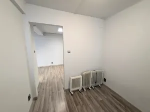Pronájem obchodního prostoru, Praha - Žižkov, Čajkovského, 35 m2
