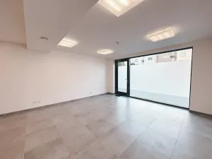 Pronájem kanceláře, Praha - Žižkov, Ke kapslovně, 33 m2