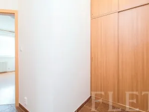 Prodej bytu 2+kk, Praha - Letňany, Kuželova, 37 m2