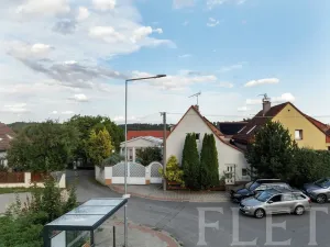Prodej rodinného domu, Chýnice, Nám. Na Louži, 78 m2