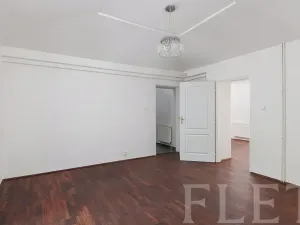 Prodej rodinného domu, Chýnice, Nám. Na Louži, 78 m2