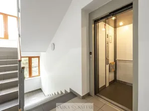 Pronájem bytu 2+kk, Praha - Hlubočepy, Hlubočepská, 70 m2