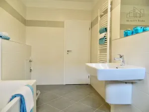 Pronájem bytu 2+kk, Praha - Hlubočepy, Vítové, 54 m2