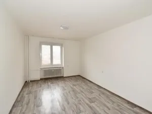 Pronájem bytu 2+1, Chomutov, Haškova, 50 m2