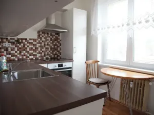 Pronájem bytu 2+1, Týnec nad Sázavou, Družstevní, 50 m2
