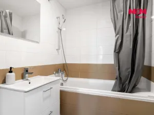 Prodej bytu 3+1, Česká Lípa, Zhořelecká, 70 m2