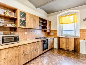 Prodej rodinného domu, Očihov, 497 m2