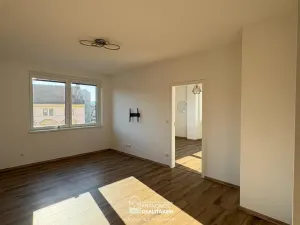 Pronájem bytu 2+kk, Hranice - Hranice I-Město, Pernštejnské náměstí, 55 m2
