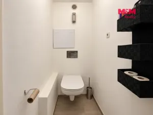 Prodej bytu 3+1, Lubenec, Pražská, 67 m2