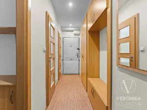 Prodej bytu 2+1, Praha - Hloubětín, Poděbradská, 54 m2