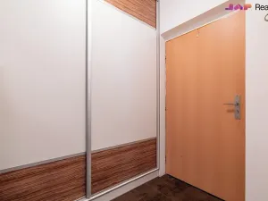 Pronájem bytu 2+kk, Modřice, K Lesu, 39 m2