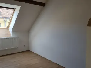 Pronájem bytu 2+kk, Odolena Voda, Postřižínská, 60 m2