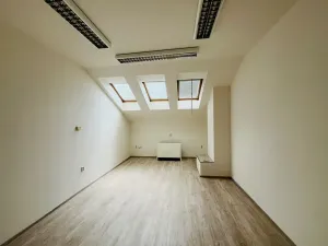 Pronájem kanceláře, Praha, 75 m2