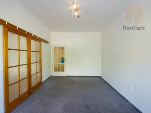 Prodej bytu 2+1, Praha - Podolí, Sinkulova, 54 m2