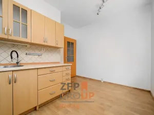 Prodej bytu 3+1, Liberec, Holubova, 74 m2