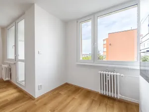 Prodej bytu 3+kk, Praha - Černý Most, Pospíchalova, 73 m2
