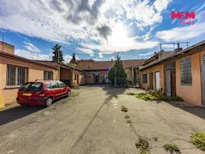 Pronájem obchodního prostoru, Čáslav - Čáslav-Nové Město, Masarykova, 890 m2