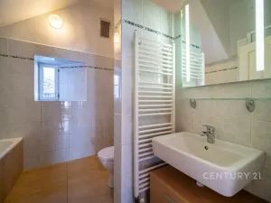 Prodej rodinného domu, České Budějovice - České Budějovice 3, Pražská tř., 200 m2