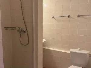 Pronájem bytu 1+kk, Praha - Újezd nad Lesy, Borovská, 35 m2