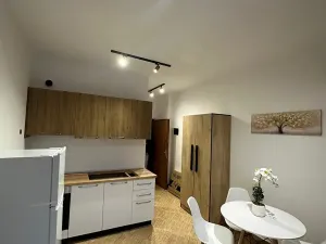Prodej bytu 1+kk, Drač, Albánie, Shkembi i Kavajes, 34 m2