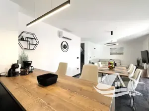 Prodej vily, Vrsi, Chorvatsko, 209 m2