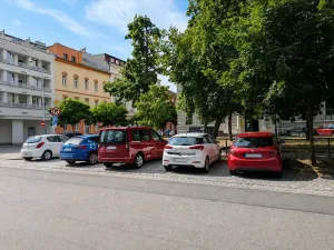 Pronájem skladu, Brno, Šujanovo náměstí, 72 m2