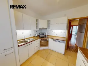 Prodej bytu 3+1, Praha - Letňany, Havířovská, 68 m2