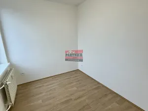 Pronájem bytu 2+kk, Tábor, Čsl. armády, 37 m2