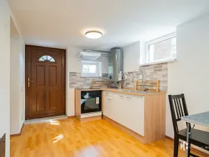 Pronájem chaty, Horoměřice, U Potůčku, 56 m2