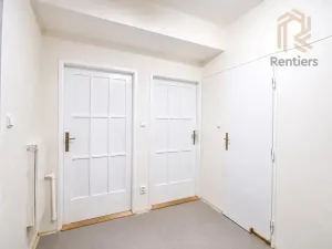 Prodej bytu 2+1, Praha - Podolí, Sinkulova, 58 m2