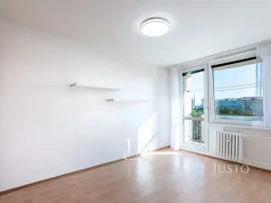 Pronájem bytu 3+kk, Praha - Petrovice, Rezlerova, 63 m2
