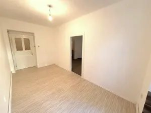 Prodej bytu 2+kk, Praha - Libeň, Vosmíkových, 48 m2