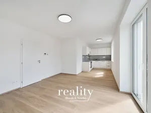 Pronájem bytu 2+kk, Znojmo, Vančurova, 49 m2