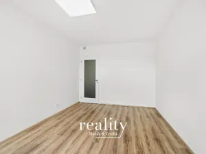 Pronájem bytu 2+kk, Třebíč, Družstevní, 57 m2