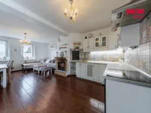 Prodej činžovního domu, Karlovy Vary - Stará Role, Svobodova, 100 m2