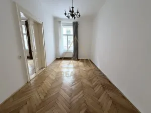 Pronájem bytu 3+kk, Praha - Vinohrady, Na Švihance, 95 m2