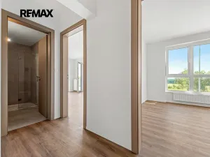Prodej bytu 2+kk, Praha - Černý Most, Arnošta Valenty, 59 m2